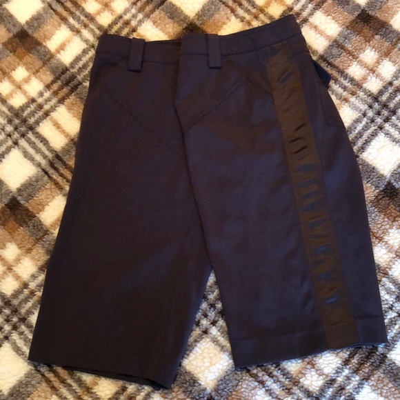 👠Patrizia Pepe classic shorts size6-8 - Picture 1 of 4